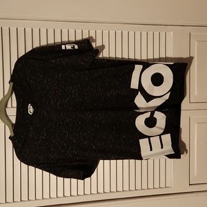 ECKO UNLTD MEN'S TEE SIZE MEDIUM NEW WITH TAG